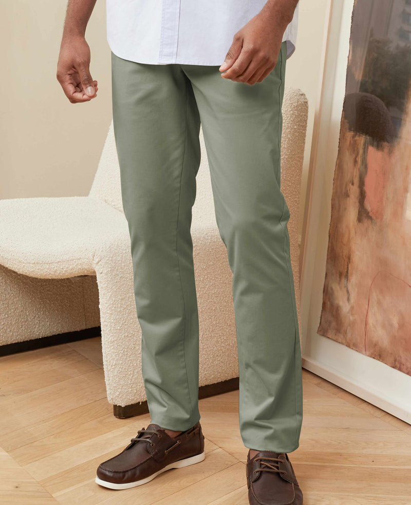 Men's Khaki Flat Front Slim Fit Chinos